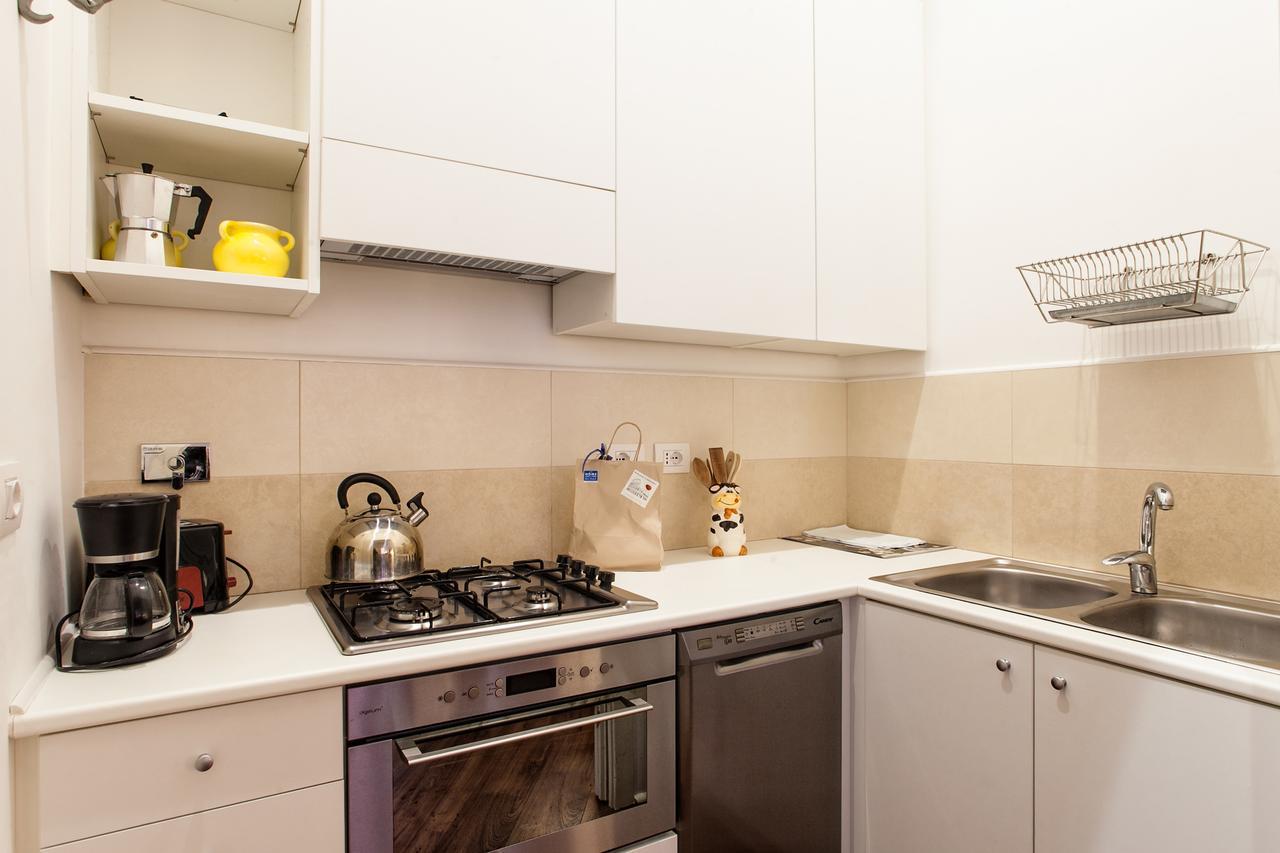 Apartment Vicolo Torretta - Fromhometorome Rom
