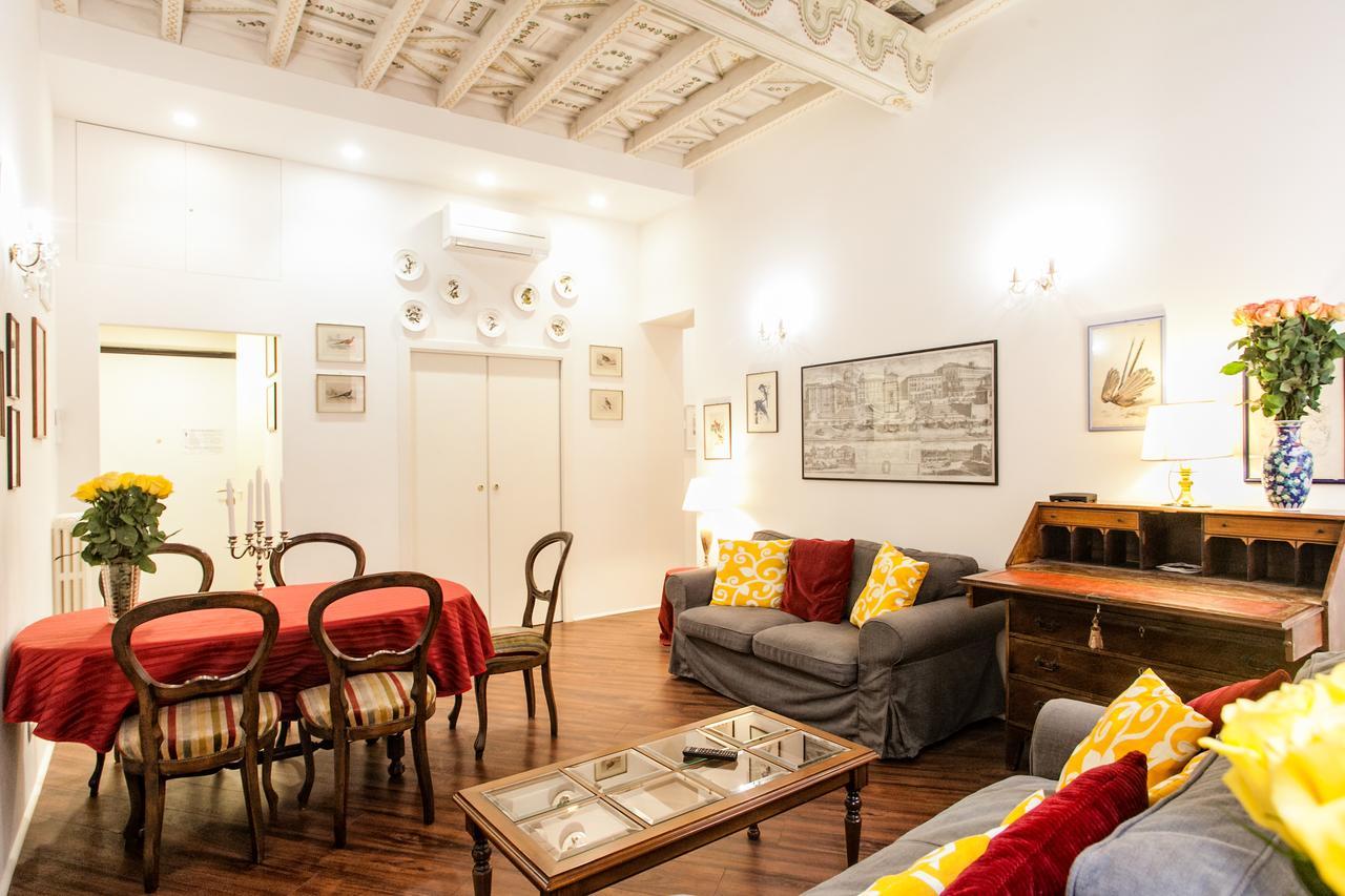 Apartment Vicolo Torretta - Fromhometorome Rom
